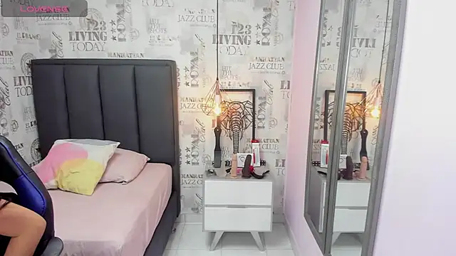 mileyerikson online show from January 2025 12:26:02 PM