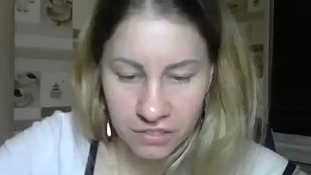 TherestlessKitty online show from November 2025 10:41:02 PM