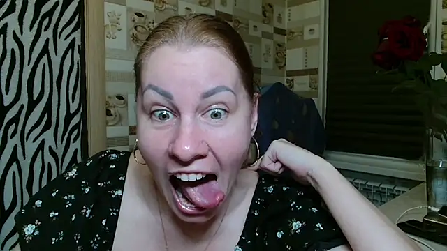 Snapshot of TherestlessKitty chatting on June 2026 10:19:02 PM TherestlessKitty online show from June 2026 10:19:02 PM