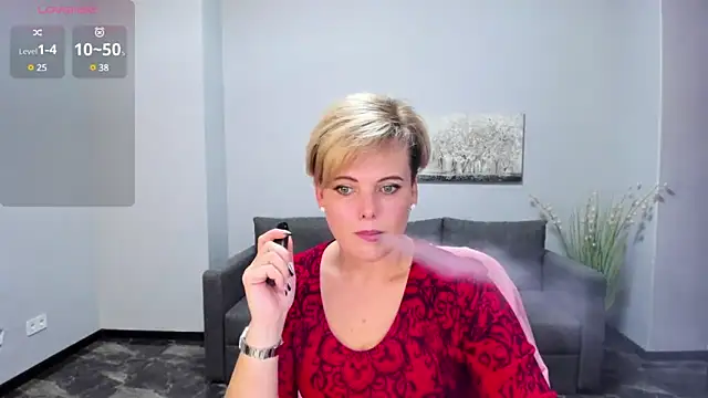 Snapshot of Julia_Wilsone chatting on January 2025 01:01:01 PM Julia Wilsone online show from January 2025 01:01:01 PM