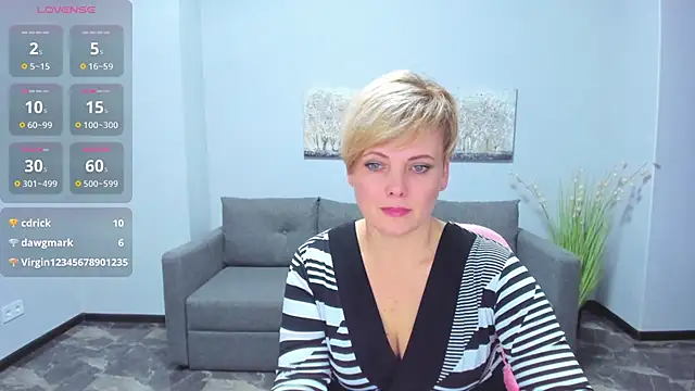 Snapshot of Julia_Wilsone chatting on January 2025 04:51:02 PM Julia Wilsone online show from January 2025 04:51:02 PM