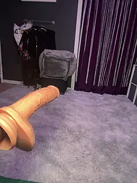 avacrush online show from January 2025 10:04:02 PM