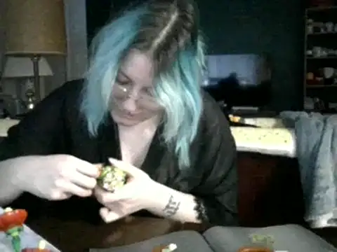 spookylani-of online show from December 2024 09:47:02 PM