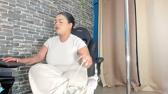 iam samy  online show from January 2026 11:36:02 AM