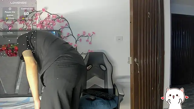 Black Rose2 online show from October 2025 11:33:02 AM