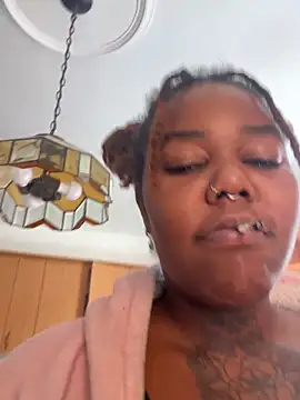 Goddess Nafeesha online show from October 2025 04:27:02 PM