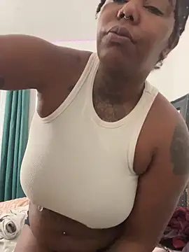 Goddess Nafeesha online show from February 2026 02:05:01 AM