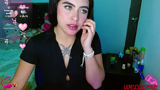  luna torres online show from March 2025 11:44:02 PM