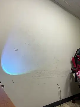  luna torres online show from April 2026 01:36:02 PM