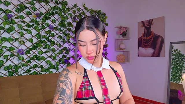 melody cute10 online show from February 2026 01:43:01 PM