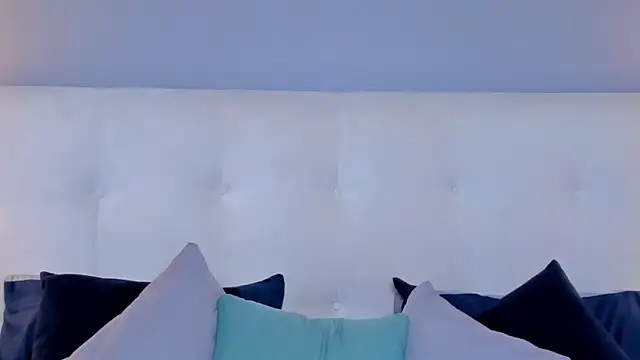 Snapshot of SaraaJhonsonn chatting on February 2025 03:16:01 PM SaraaJhonsonn online show from February 2025 03:16:01 PM