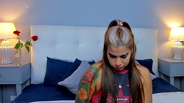 Snapshot of SaraaJhonsonn chatting on September 2025 02:53:01 PM SaraaJhonsonn online show from September 2025 02:53:01 PM