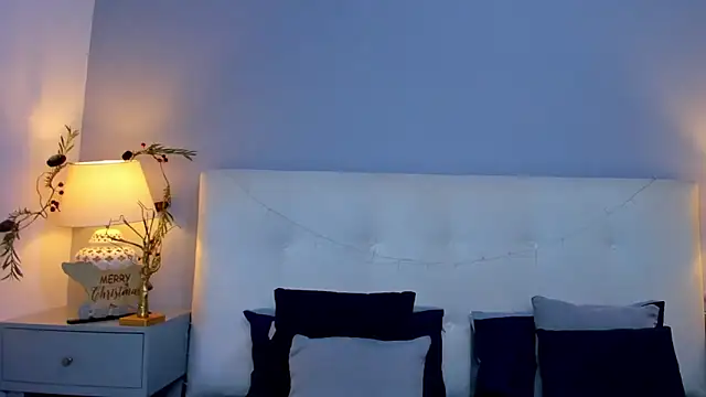 Snapshot of SaraaJhonsonn chatting on December 2025 04:01:02 PM SaraaJhonsonn online show from December 2025 04:01:02 PM