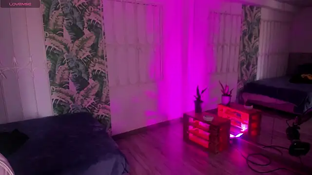 loly marce online show from April 2026 08:39:01 PM