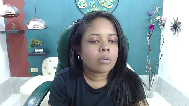 Melikasweetz online show from January 2025 05:28:01 PM