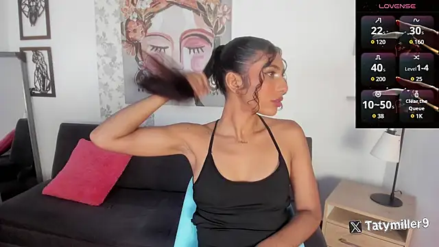 Snapshot of taty_miller chatting on January 2025 08:22:02 PM taty miller online show from January 2025 08:22:02 PM