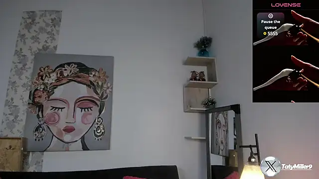 Snapshot of taty_miller chatting on February 2025 08:27:02 PM taty miller online show from February 2025 08:27:02 PM