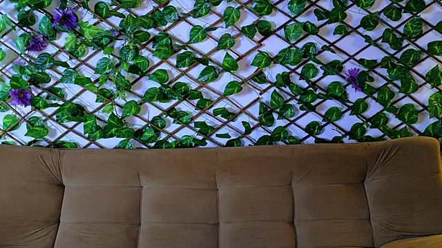 Snapshot of taty_miller chatting on October 2025 08:17:02 PM taty miller online show from October 2025 08:17:02 PM