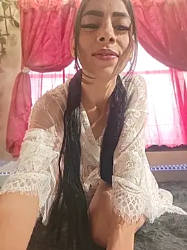 Snapshot of emma-hiill chatting on March 2026 08:30:02 PM emma-hiill online show from March 2026 08:30:02 PM