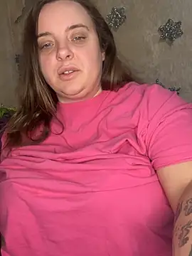 Snapshot of lairarose chatting on December 2024 06:32:01 AM lairarose online show from December 2024 06:32:01 AM