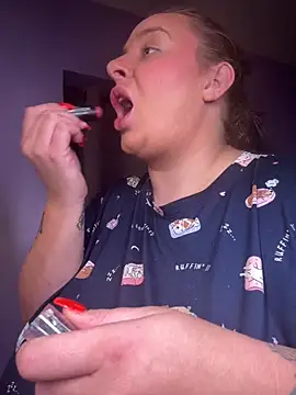 Snapshot of lairarose chatting on October 2025 01:35:02 PM lairarose online show from October 2025 01:35:02 PM