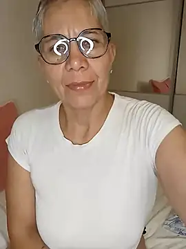 luz bella online show from December 2024 03:22:02 AM