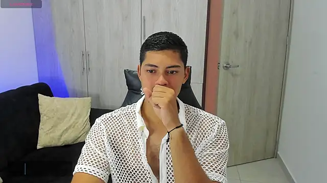 Iamdylan777 online show from March 2025 04:35:02 PM