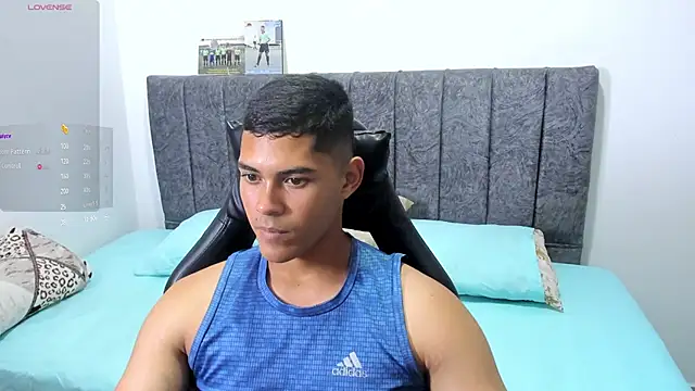 Iamdylan777 online show from November 2025 07:48:02 PM