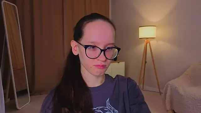 BettyBrowni online show from December 2025 04:14:01 PM