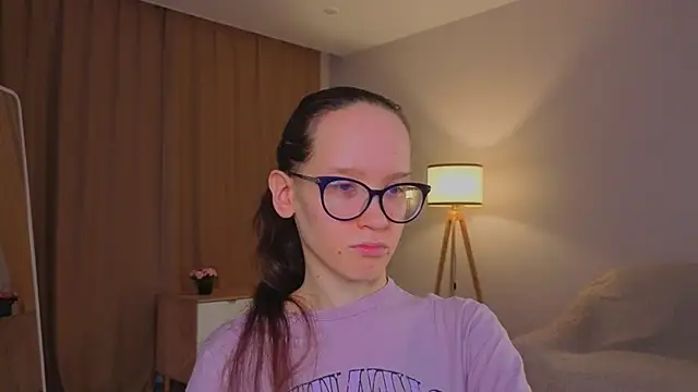 BettyBrowni online show from March 2026 04:03:01 PM