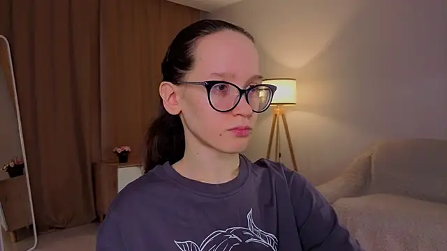 BettyBrowni online show from March 2026 04:11:02 PM