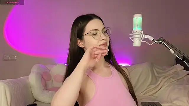 AokiAnna online show from October 2025 09:09:01 AM