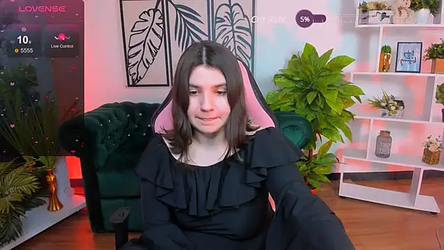 Viola  Shy online show from February 2025 03:11:02 AM