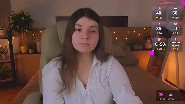 Viola  Shy online show from April 2026 08:02:01 PM