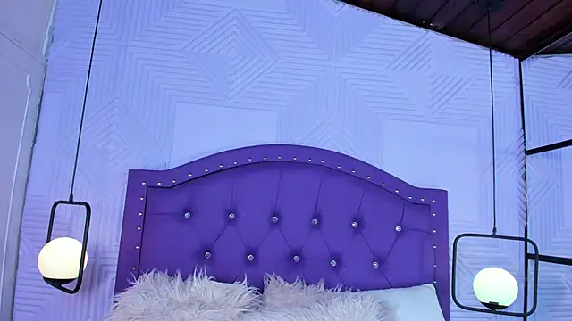 sarah banks1 online show from February 2026 03:00:02 AM