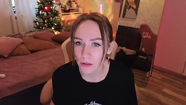 VeronicaRoss online show from December 2024 11:50:02 AM