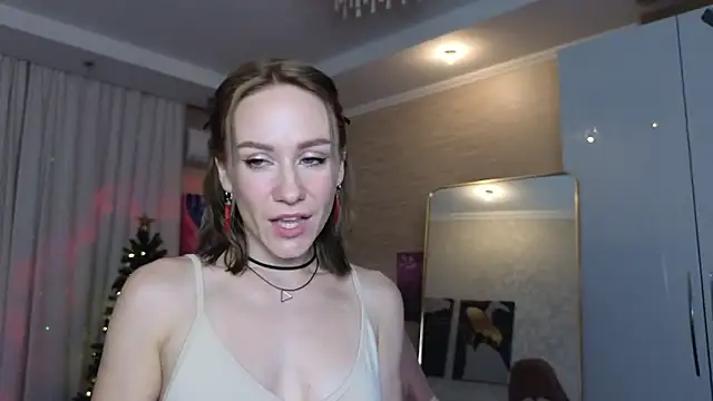 VeronicaRoss online show from December 2024 05:14:02 AM