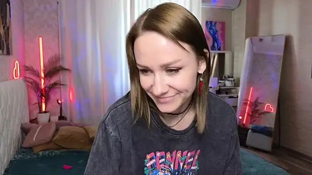 VeronicaRoss online show from February 2025 08:17:01 AM