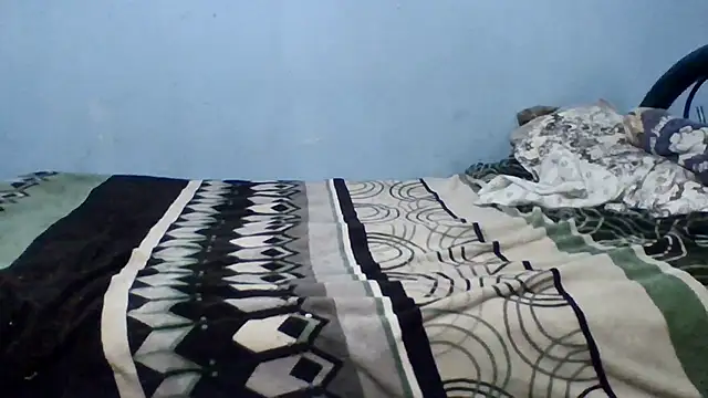 Leonul online show from November 2025 07:02:02 PM