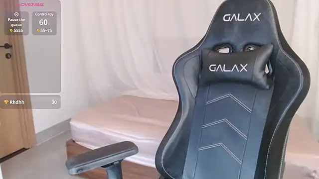 Lin SiYee online show from March 2025 04:41:02 AM