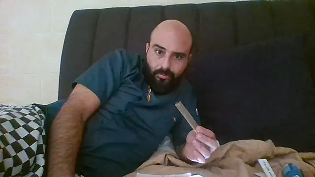 Denisilboss online show from March 2026 01:43:02 PM