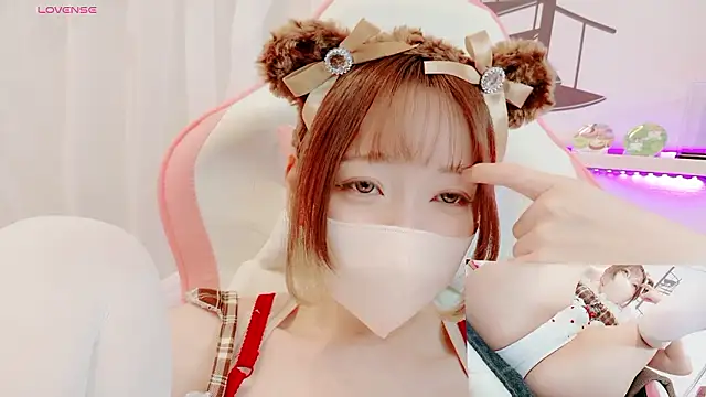 Snapshot of yuayua854 chatting on May 2026 04:29:01 AM yuayua854 online show from May 2026 04:29:01 AM
