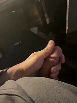 Snapshot of joeycbigcock chatting on December 2024 05:37:01 PM joeycbigcock online show from December 2024 05:37:01 PM