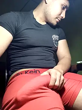 Snapshot of AlexisSpears_ chatting on February 2025 10:19:02 PM AlexisSpears online show from February 2025 10:19:02 PM