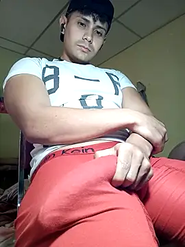 Snapshot of AlexisSpears_ chatting on February 2025 07:38:01 PM AlexisSpears online show from February 2025 07:38:01 PM