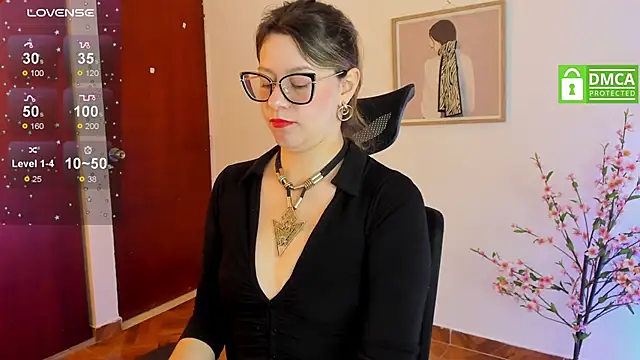 Snapshot of Chanelll_Taylorr_ chatting on February 2025 12:35:02 PM Chanelll Taylorr  online show from February 2025 12:35:02 PM