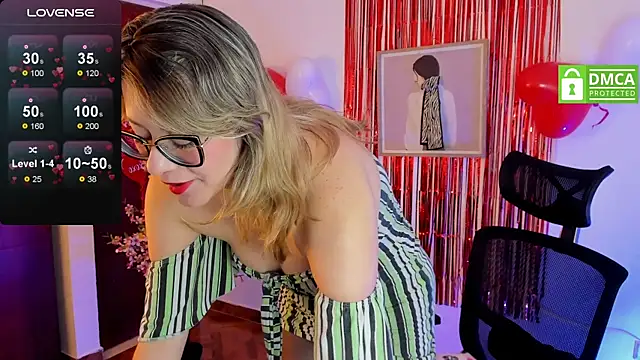 Snapshot of Chanelll_Taylorr_ chatting on February 2025 09:37:01 AM Chanelll Taylorr  online show from February 2025 09:37:01 AM
