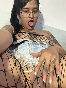 ZTahya online show from February 2025 12:13:01 AM