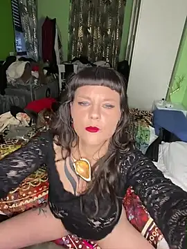 OniricFemme online show from May 2026 06:46:01 PM