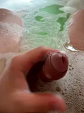 anonym5345 online show from April 2026 11:37:01 AM